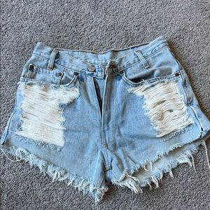 Levi’s shorts size 26